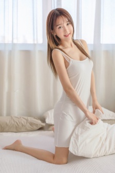 成年后的姐弟俩睡一间屋子合适吗